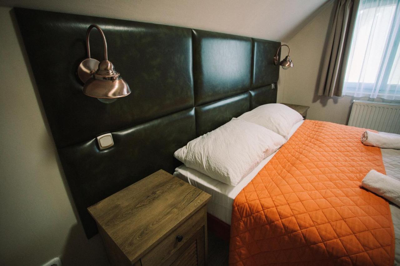 Bed and Breakfast Oetoesfogat Panzio Шіофок Екстер'єр фото